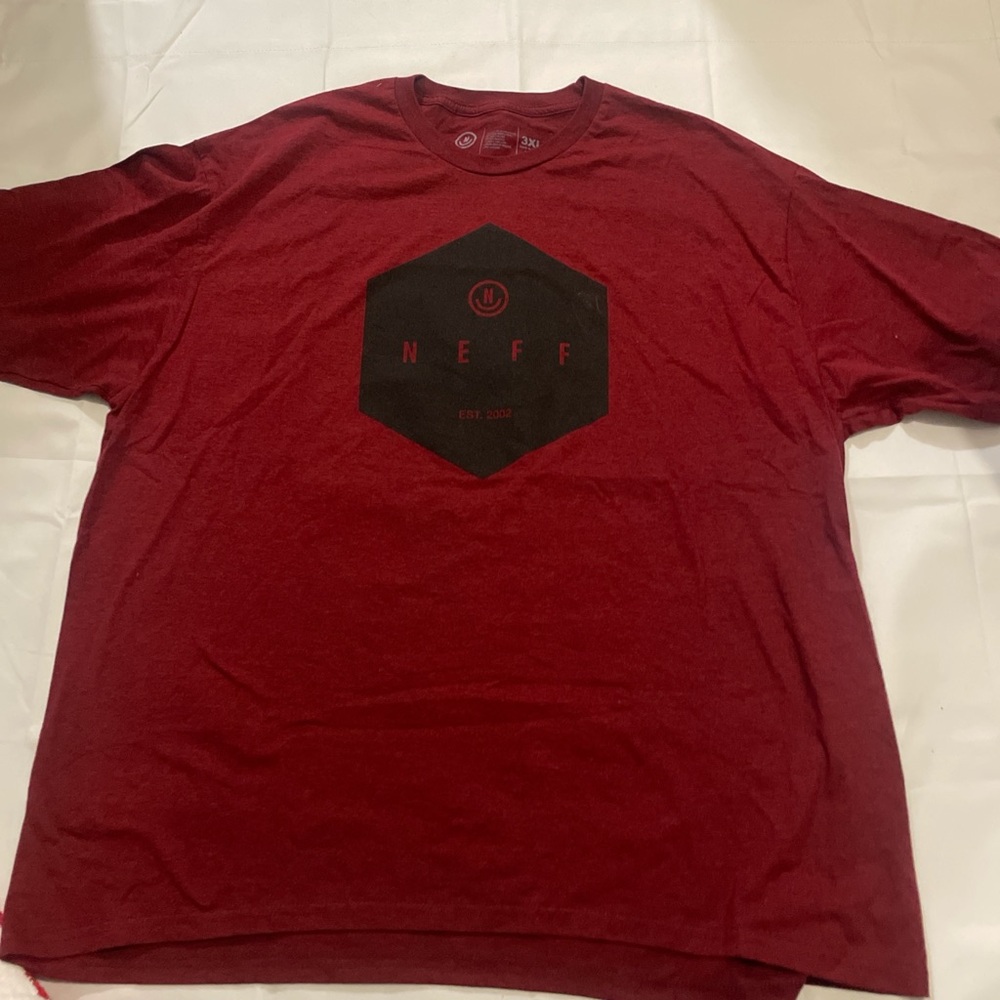 NEFF T-shirt